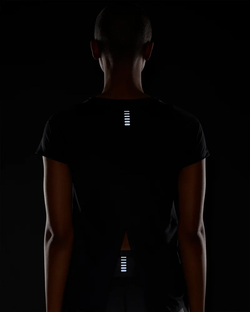 UNDER ARMOUR Women's Iso-Chill Run T-Shirt